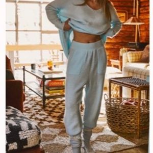 FREE PEOPLE Cozy Set - Matching Pants + Top Oversized